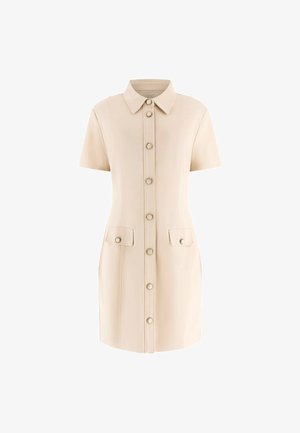 Beiges, kurzärmliges Kleid mit Kragen, vorne mit Knopfleiste, zwei Klapptaschen und runden Knopfdetails. Glatte, maßgeschneiderte Verarbeitung.