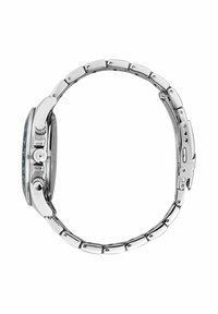 Silberner Edelstahl-Uhr mit einem runden blauen Zifferblatt, drei Druckknöpfen und einem Gliederarmband mit glatten und strukturierten Gliedern.