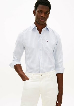 REGULAR FIT WIDE STRIPE OXFORD  - Chemise - breezy blue   white