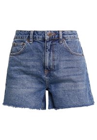 Džínové kraťasy ve středně modrém odstínu, s roztrženým lemem, dvěma předními kapsami a zapínáním na knoflík. Klasický pětikapsový design.