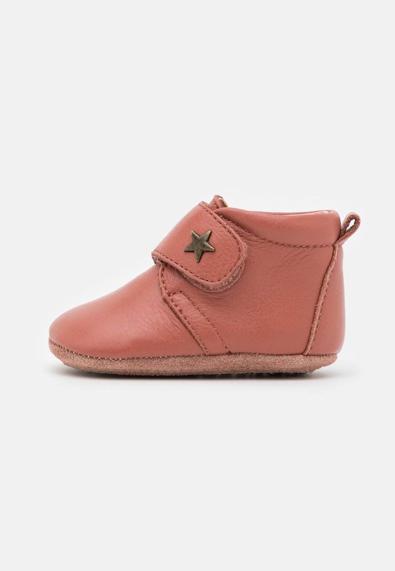 Bisgaard BABY STAR UNISEX - Prvi čevlji - old rose