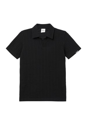 - Koszulka polo