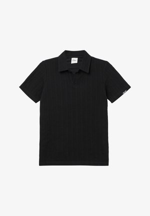 Zwarte polo met korte mouwen en een gestructureerd ribbelpatroon, drie-knopen sluiting en een label bij de hals. Subtiel logo op de mouw.