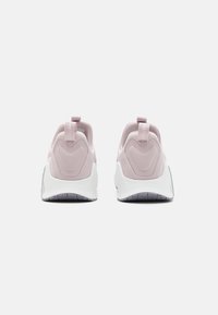 Nike Performance Scarpe da allenamento - purple