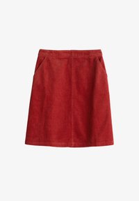 Ei valittu, red umber