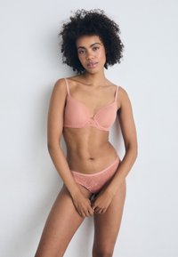 Triumph AMOURETTE BRAZILIAN - Slip - dusty cedar