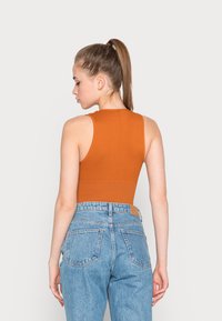 BDG Urban Outfitters JOSIE  - Top - rust