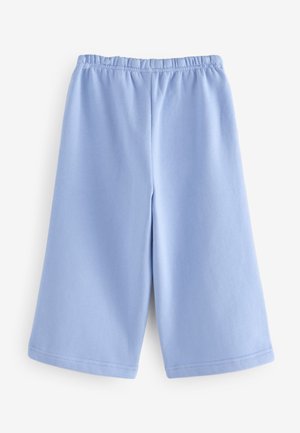 Gai zils, līdz ceļgaliem garas šortas, izgatavotas no mīksta materiāla. Aprīkotas ar elastīgu jostu un apstrādātām malām, lai nodrošinātu brīvu piegulšanu.