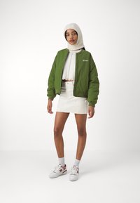 New Balance LINEAR HERITAGE - Giubbotto Bomber - kombu