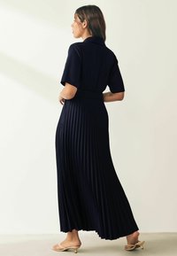 Next REGULAR FIT - Maxi šaty - navy