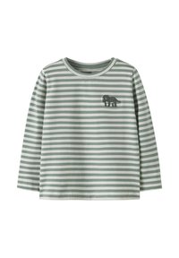 Grün-weißt gestreiftes Langarmshirt mit Rundhals und kleinem grauen Dinosaurier-Patch auf der linken Brust.