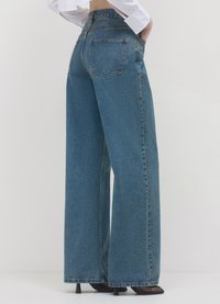 Calliope WIDE CON BORCHIE - Jeans baggy - blu denim medio