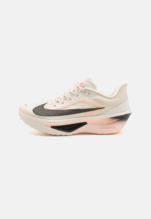 ZOOM FLY 6 - Road running shoes - pale ivory/black/crimson tint/sail/hot punch