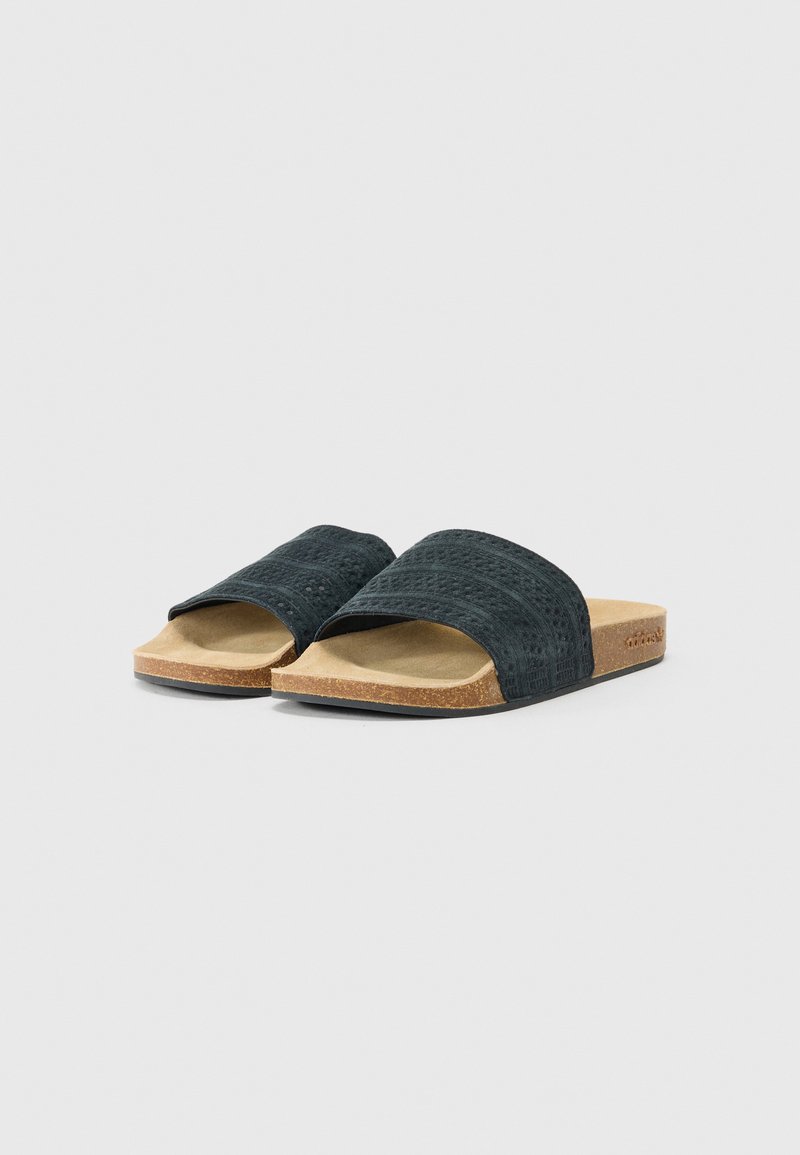 adidas Originals ADILETTE UNISEX Sandalias planas core black