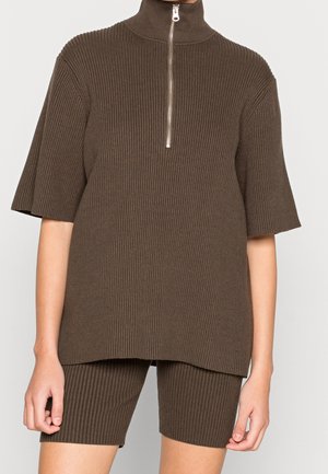 Pullover - brown