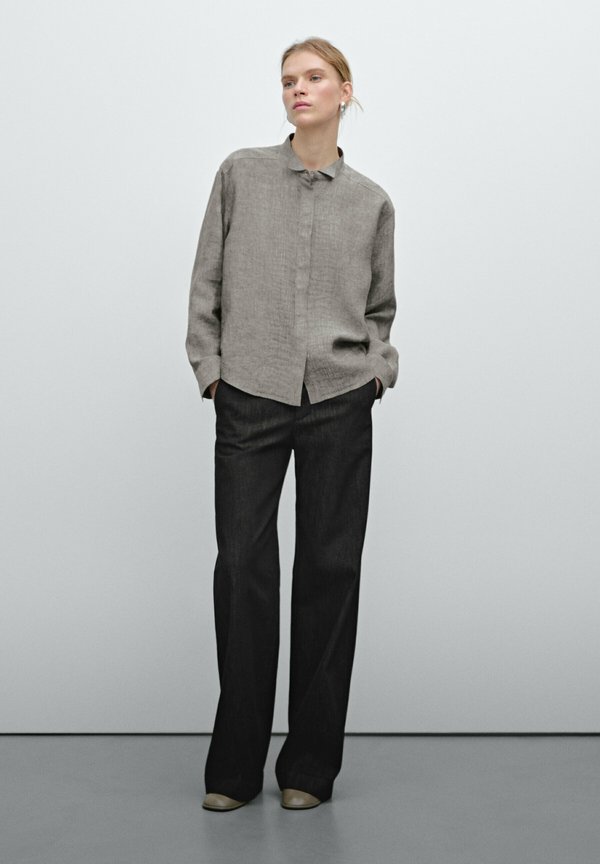 WITH PINTUCKS - Button-down blouse