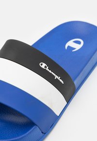 Champion ALL AMERICAN - Papucsok - blue