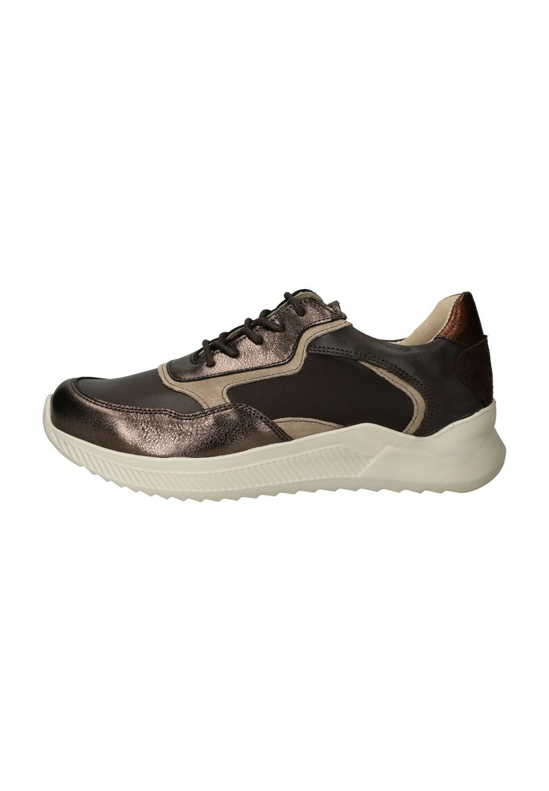 Metallische bronzen sneaker met zwarte leren accenten, gestructureerde oppervlakken en een witte rubberen zool. Voorzien van een vetersluiting en een contrasterende hakafwerking.