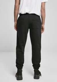 Urban Classics Treniņtērpa apakšdaļas - black