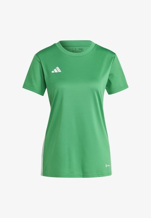 T-shirt de sport vert en matériau synthétique. Présente des manches courtes, un col rond et des bandes blanches sur les côtés.