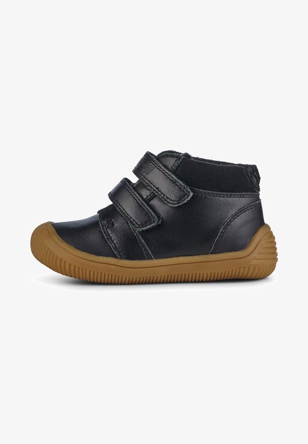 TRISTAN – Klettschuh – schwarz