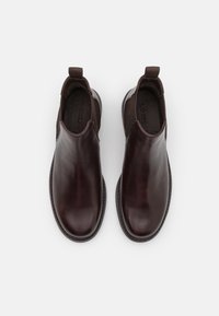 Levi's® AMOS CHELSEA - Botines - dark brown