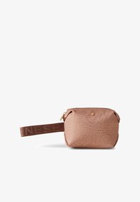 Unselected, light brown