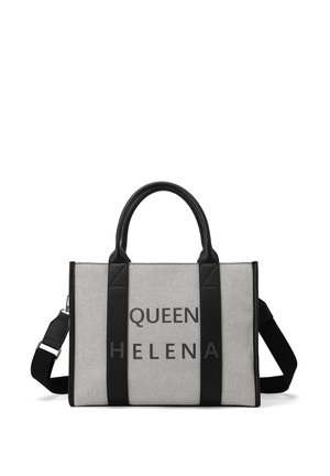 Borsa a rete grigia con dettagli in pelle sintetica nera. Presenta due manici superiori e una tracolla regolabile. Il testo recita "QUEEN HELENA."