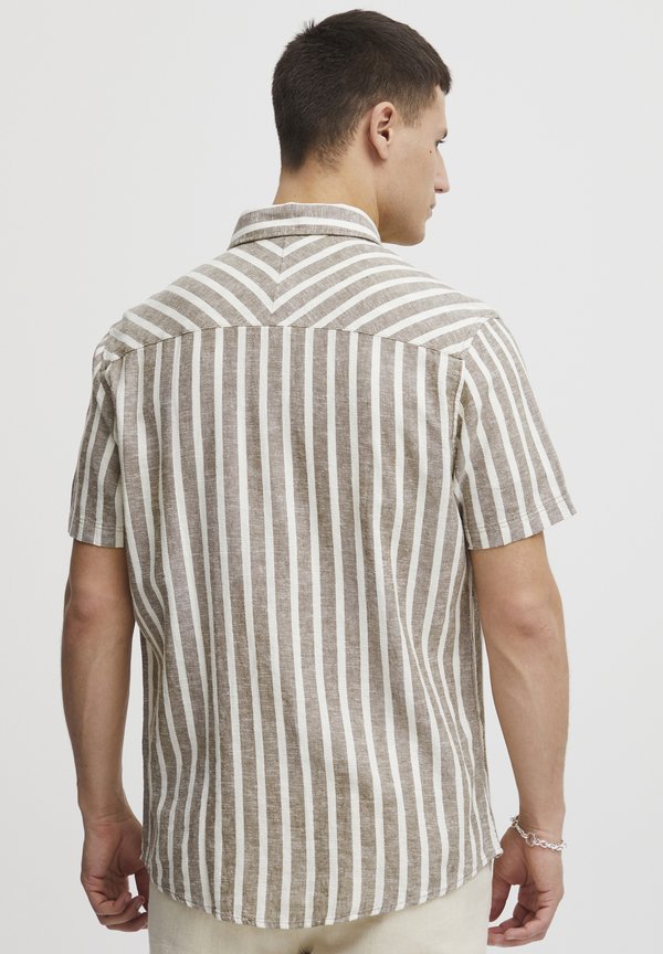 PROCHY - Shirt - shitake4