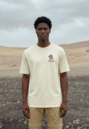 Patagonia BALANCE ORGANIC  - T-shirt print - beige