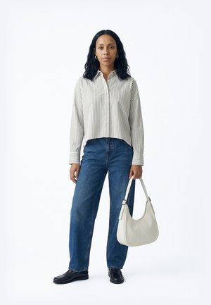 Calvin Klein BOLD CRESCENT BAG - Kabelka - white