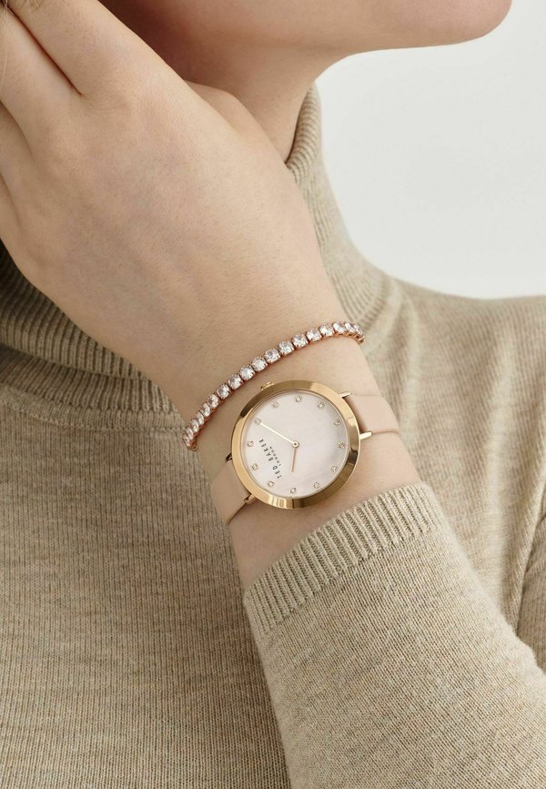 AMMY ICONIC SET - Uhr