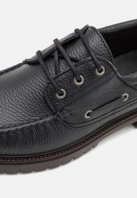 Les Deux TORIN  - Sapatos de barco - black