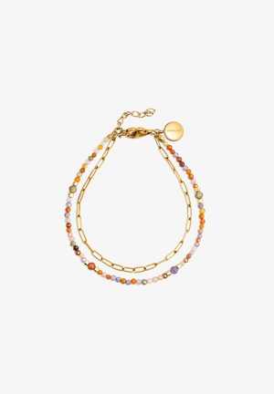 Golffärgad kedjebrassonett med två strängar av flerfärgade pärlor i orange, lila, gul och grön, utrustad med en hummerkläppe.