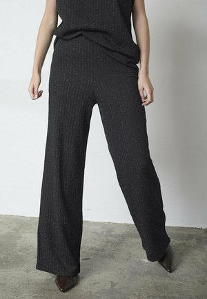 GLUT - Træningsbukser - 001 black silver