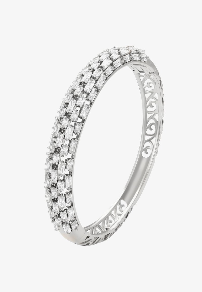 Brăță din argint sub formă de bangle cu trei rânduri de pietre semiprețioase clare, rectangulare și cu lucrări complicate în jurul benzii interioare.