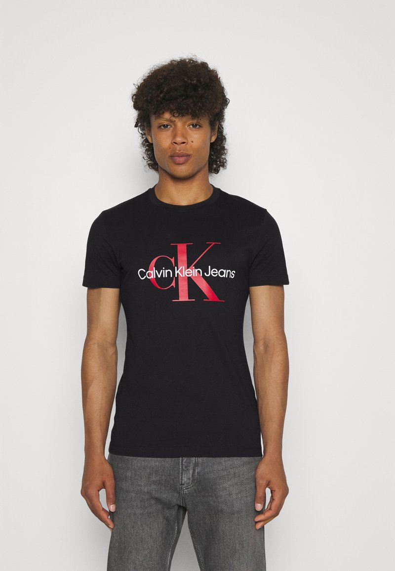 Calvin Klein Jeans CORE MONOGRAM - T-shirt con stampa - black/salsa ...