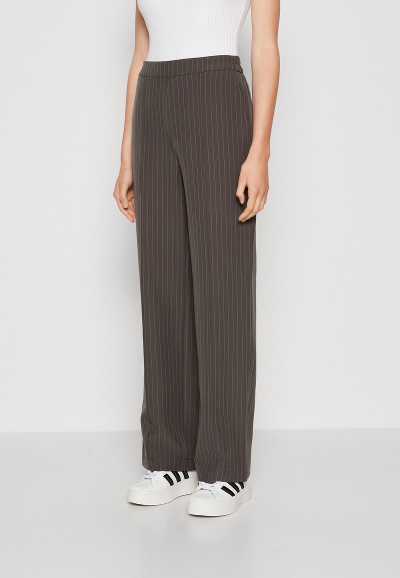 PCKAMIL HW WIDE PANT NOOS BC | Pieces