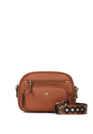 Borsa a tracolla in pelle marrone con tasca frontale e tracolla decorativa in tessuto a fantasia, cerniera dorata e dettaglio con logo.