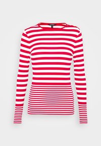 Czerwona i biała w paski koszula z długim rękawem, okrągłym dekoltem i dekoracyjnymi guzikami na ramieniu, wykonana z miękkiego, elastycznego materiału.