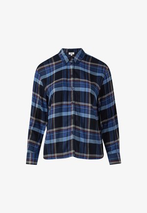 Blaues, schwarzes und dunkelrotes kariertes Hemd mit Knöpfen, langen Ärmeln und klassischem Kragen auf weißem Hintergrund.