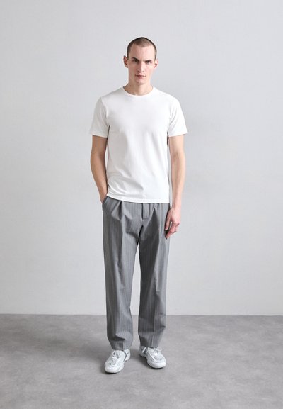 NN.07 KAY  - Pantalon classique - grey