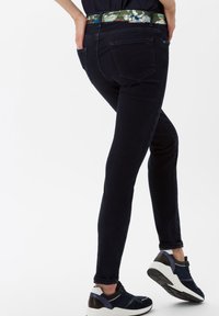 BRAX Skinny džíny - dark-blue denim