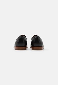 ALDO Slip-ins - black