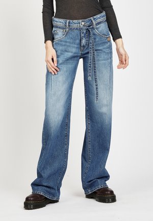 CLAIRE  - Baggy Jeans - worn jeans blue