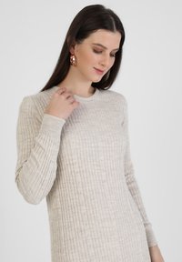 Modanisa CREW NECK  - Shift dress - beige
