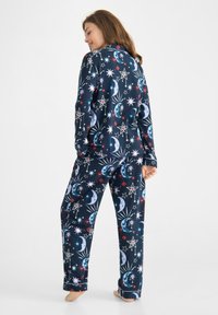Chelsea Peers SET - Nattplagg set - navy