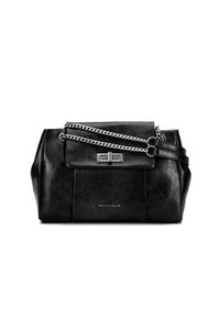 Borsa a tracolla in pelle nera con forma strutturata, dotata di un pattino frontale, catena in argento e dettagli con logo al centro in basso.