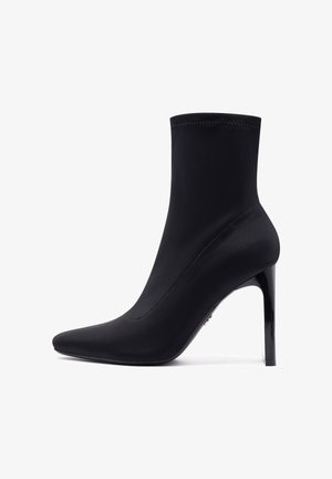Derimod, Enkellaarsjes met hoge hak - black