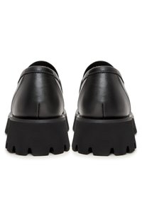 Cesare Gaspari Chaussons - black